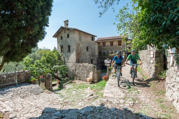 Da Beppino - Castelletto Harbour Appartamento Esterno foto